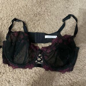 Cacique lace bra. Nwot 42ddd